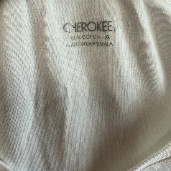 Cherokee White Tee Shirt - Picture 3 of 3